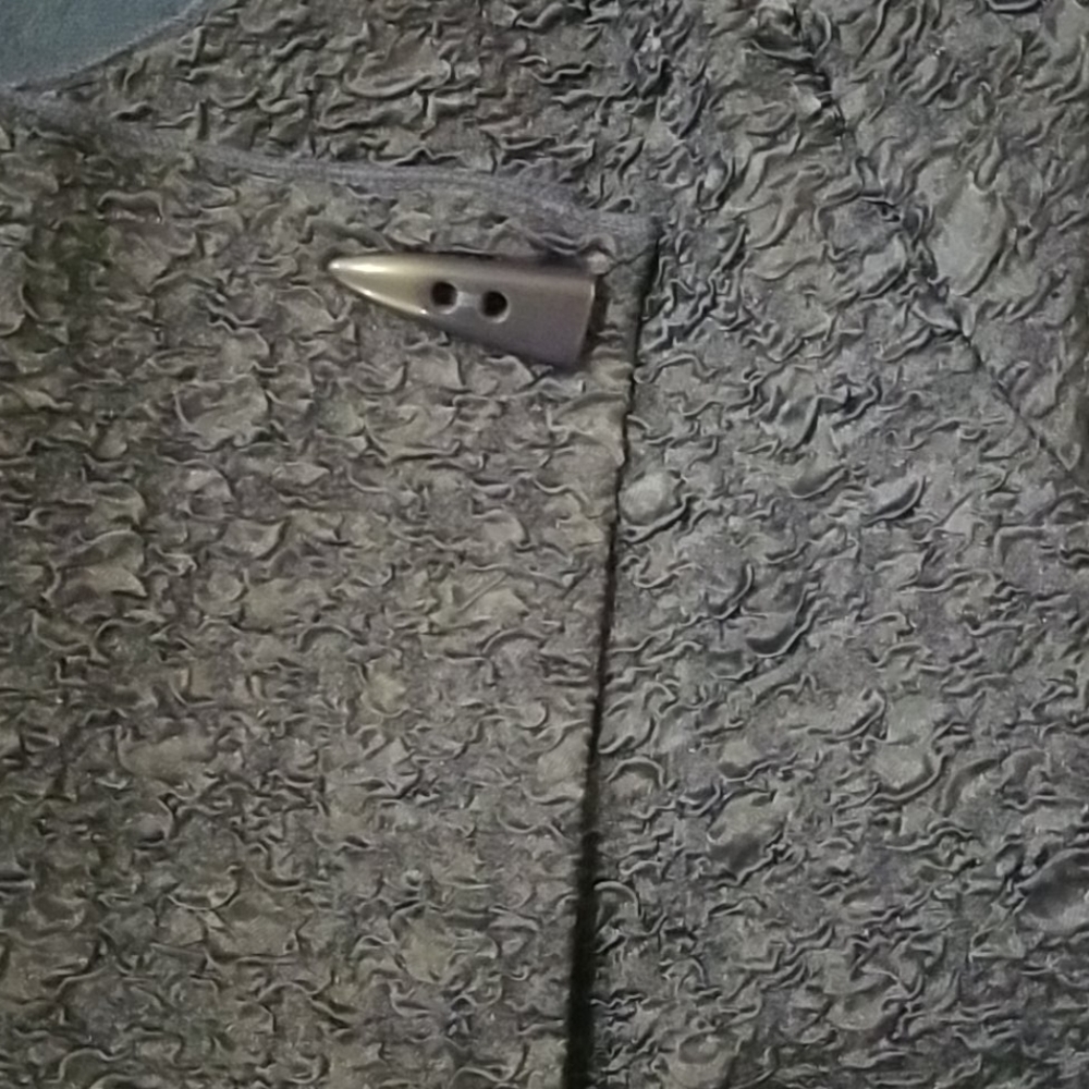 Stylish button down light Jacket - Picture 9 of 9